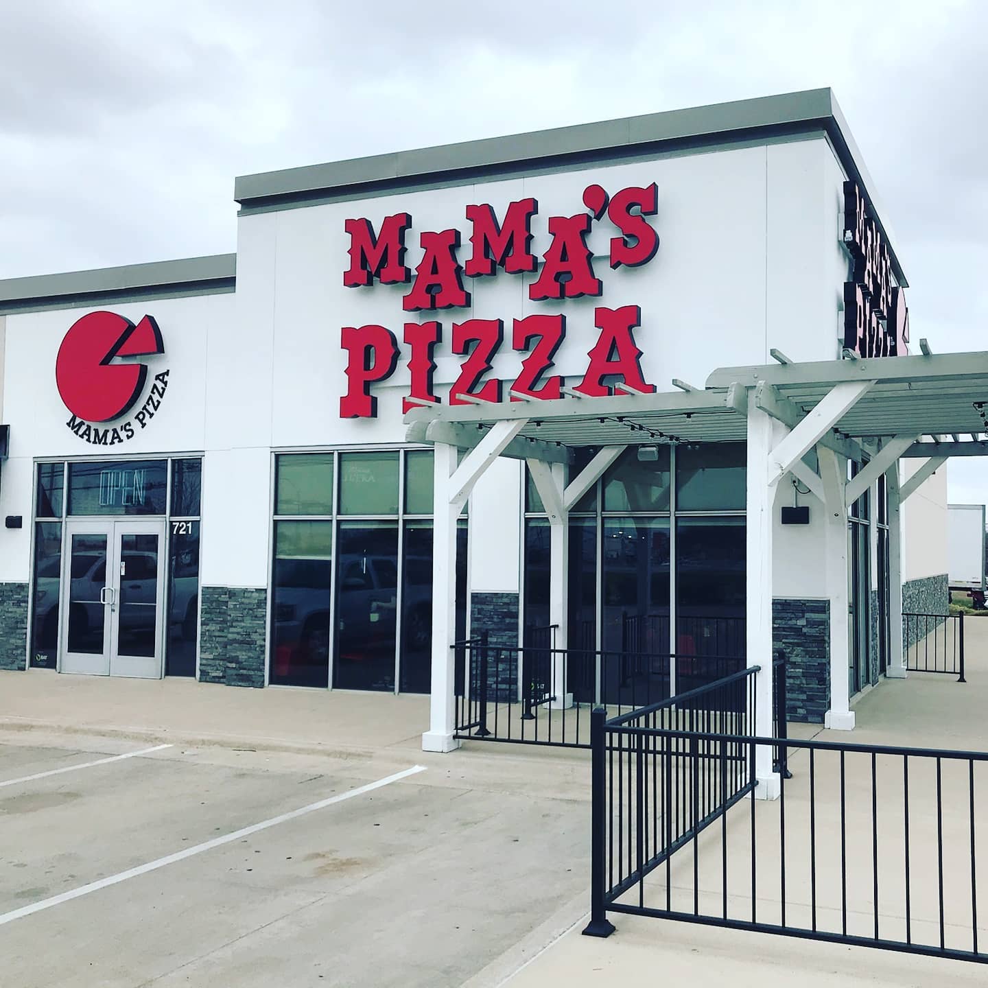 Mama's Pizza - Arlington - Latest News